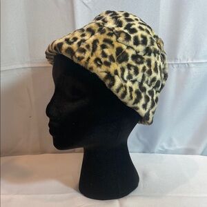 Vintage 60s Leopard Animal Print Faux Fur Hat Capulet
